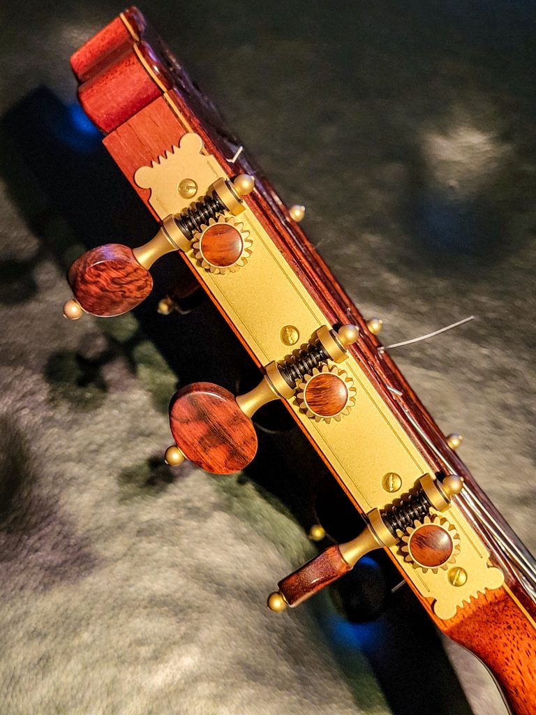 Rubner El Sonido an Imai Konzertgitarre montiert